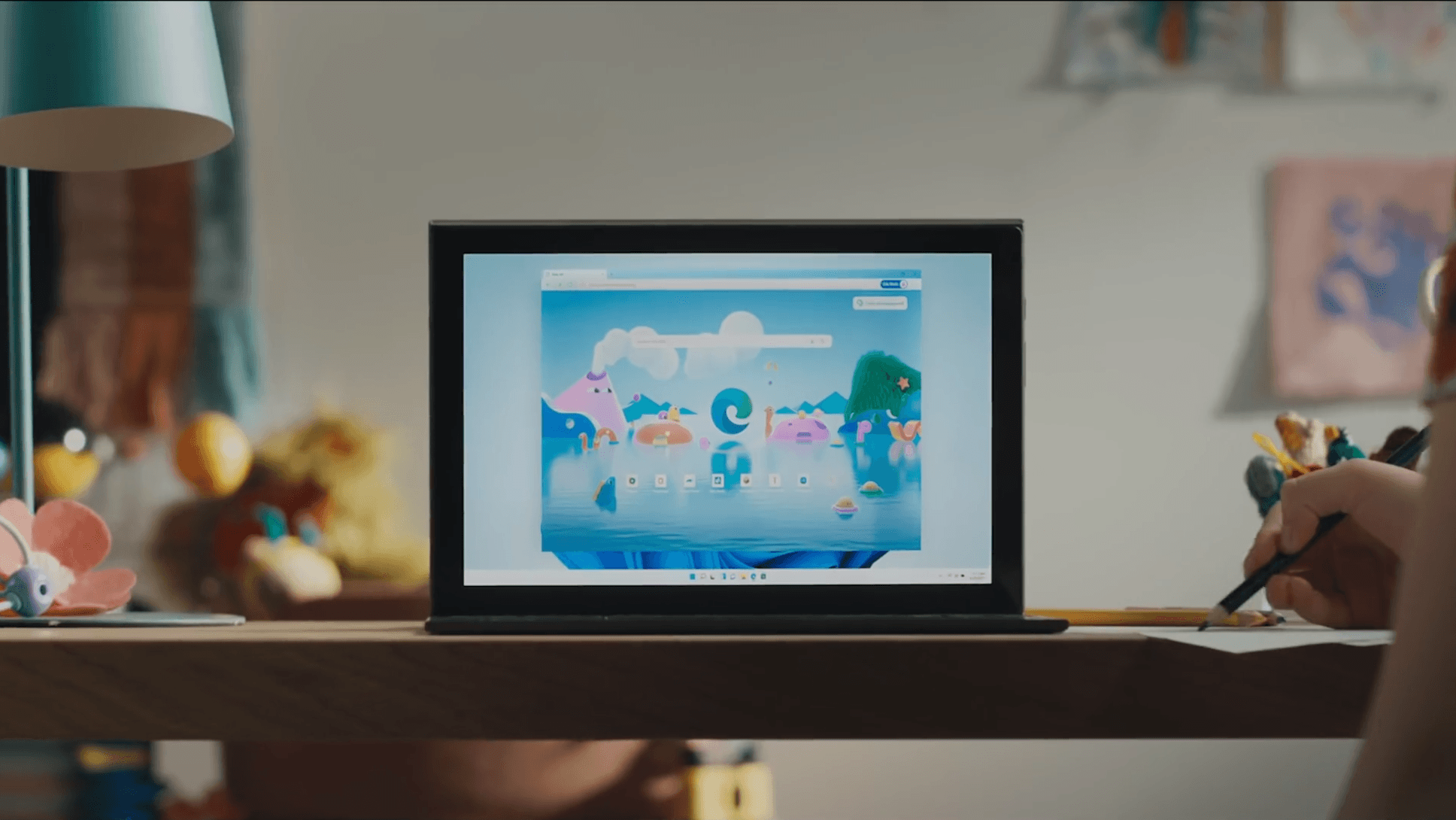 Introducing Windows 11 — highlight